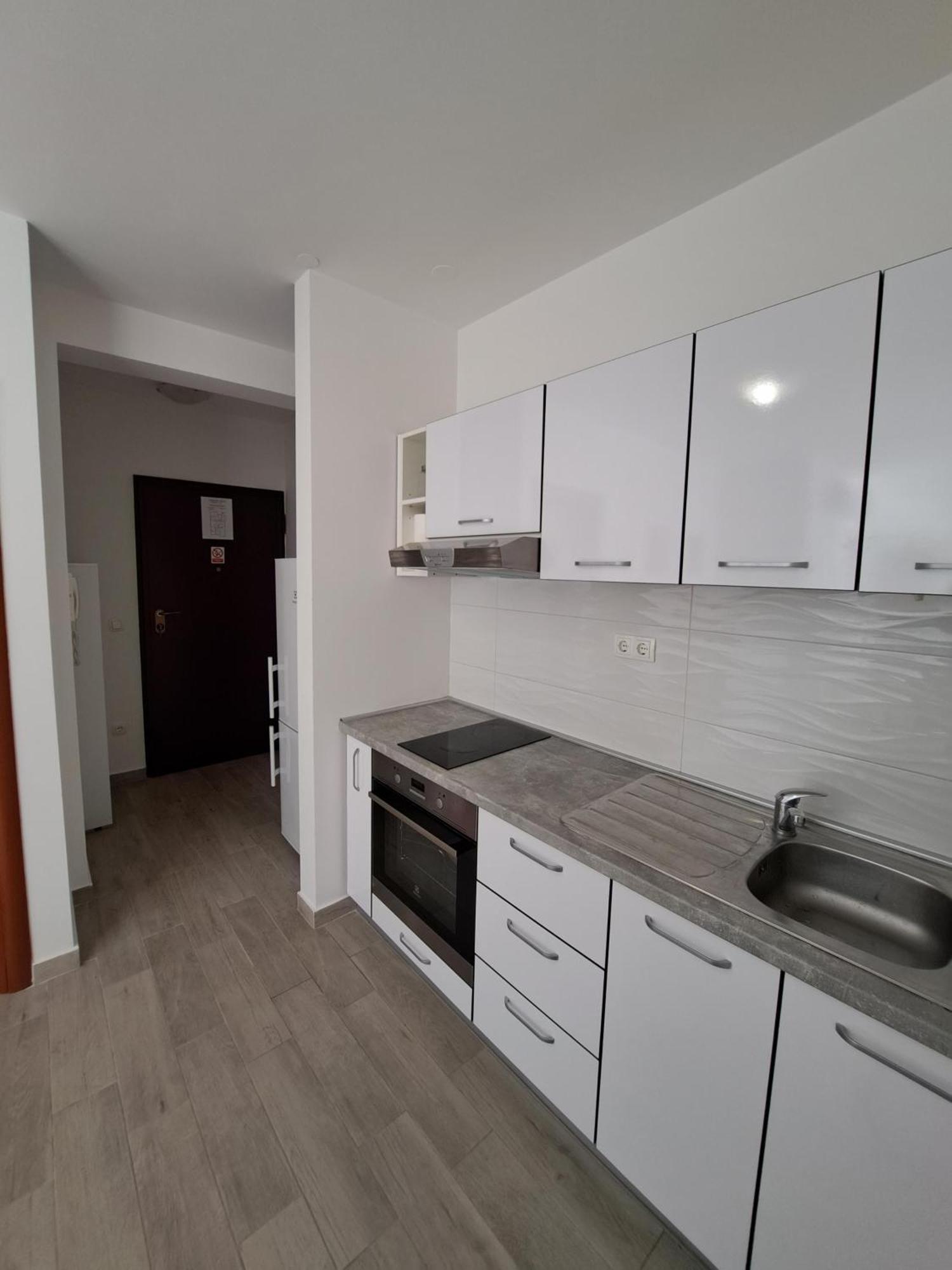 Apartment Charlie Komarna Eksteriør billede